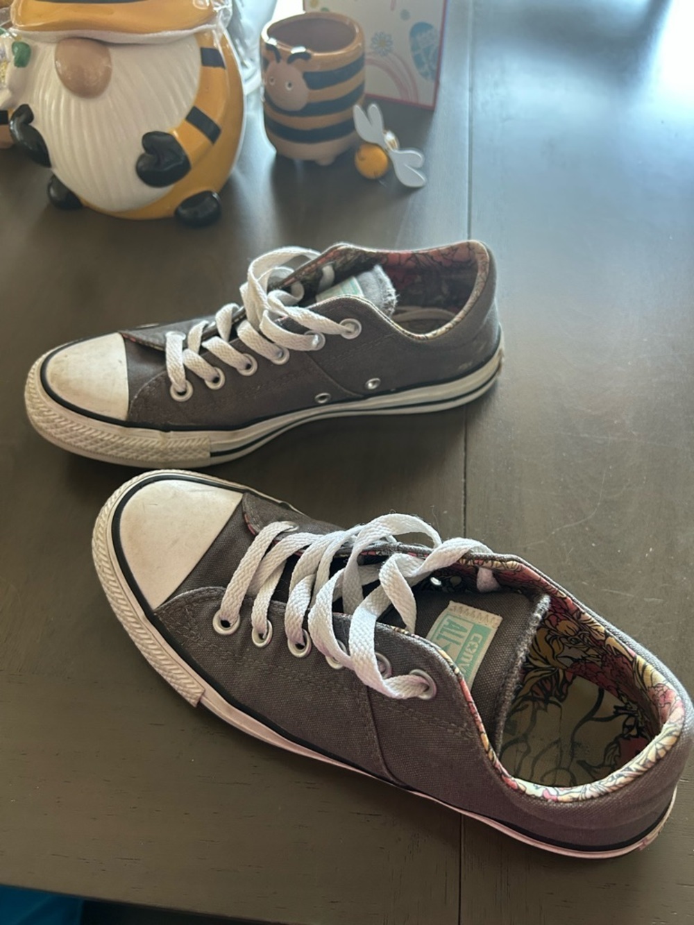 Converse Gray Canvas Low-Top Sneakers with White Accents - Picture 2 of 7